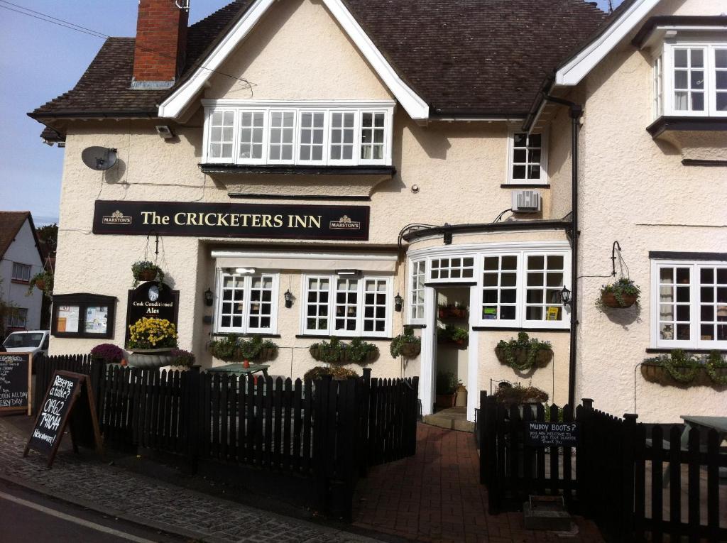 The Cricketers Inn Winchester Exterior photo